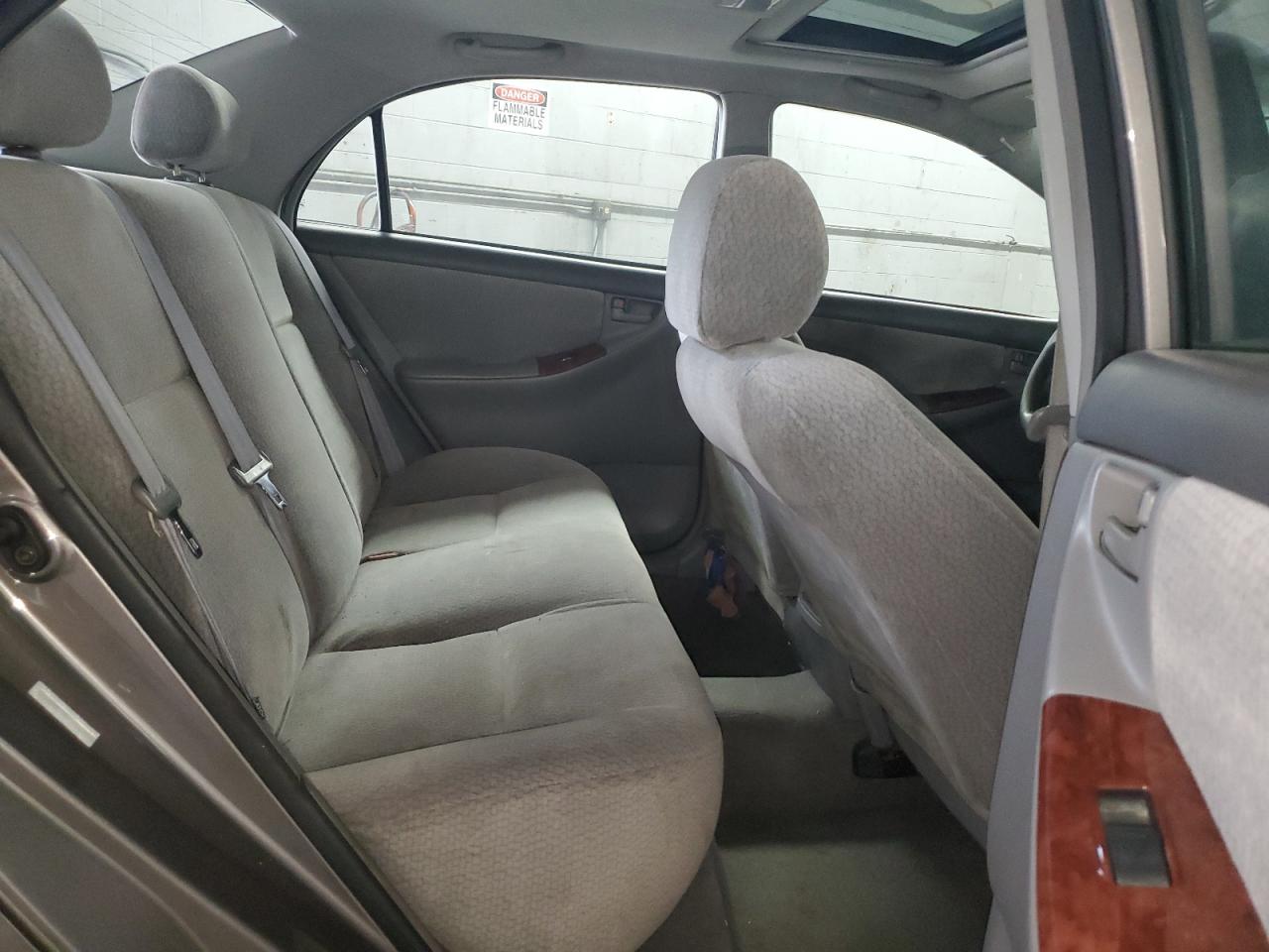 2004 Toyota Corolla Ce VIN: 1NXBR32E14Z235994 Lot: 68838465