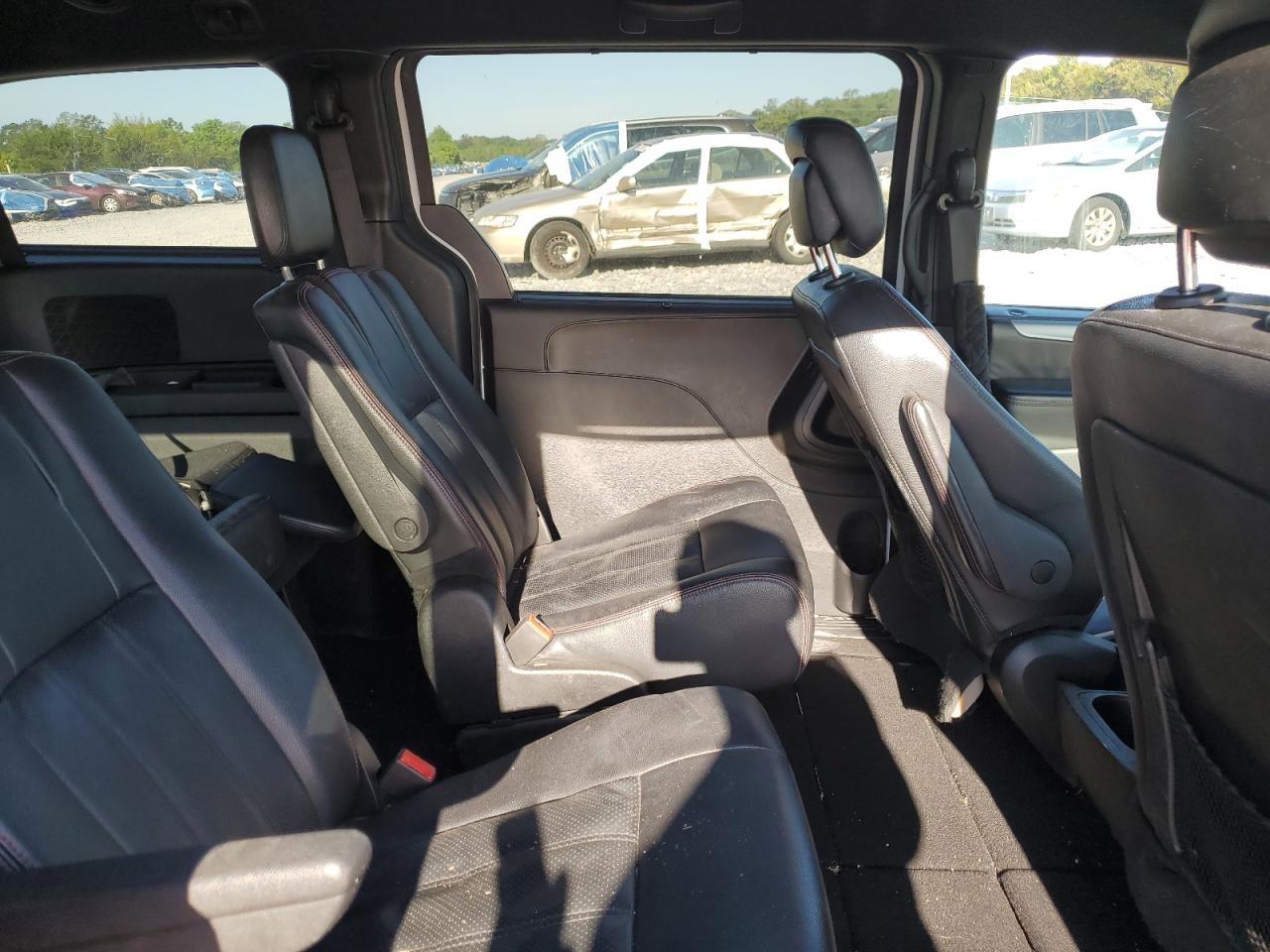 2019 Dodge Grand Caravan Gt VIN: 2C4RDGEG2KR647664 Lot: 70319365