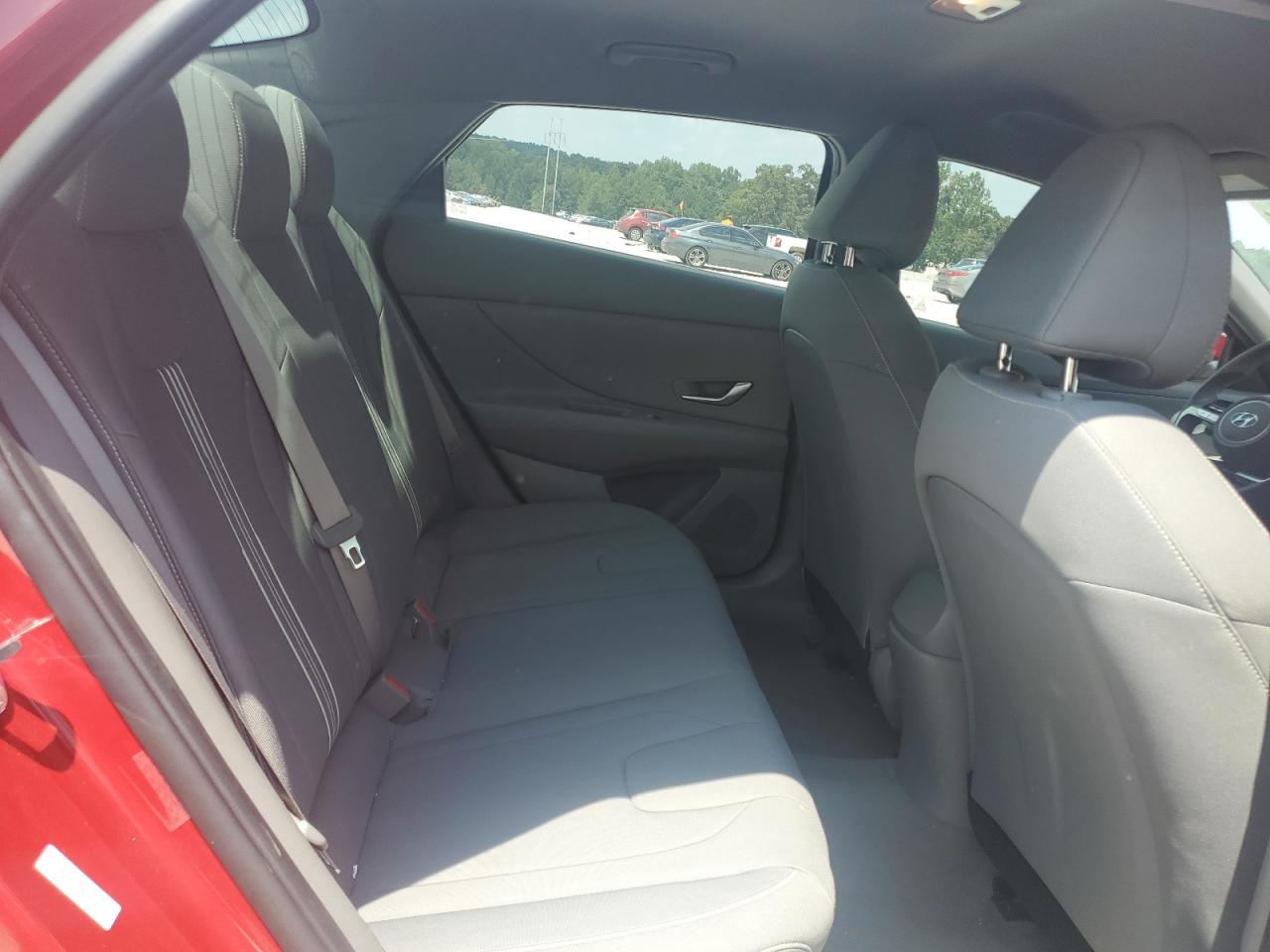 2022 Hyundai Elantra Sel VIN: KMHLM4AG8NU295963 Lot: 69273905