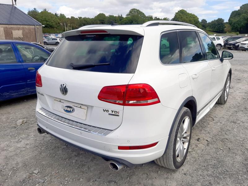 2012 VOLKSWAGEN TOUAREG V6