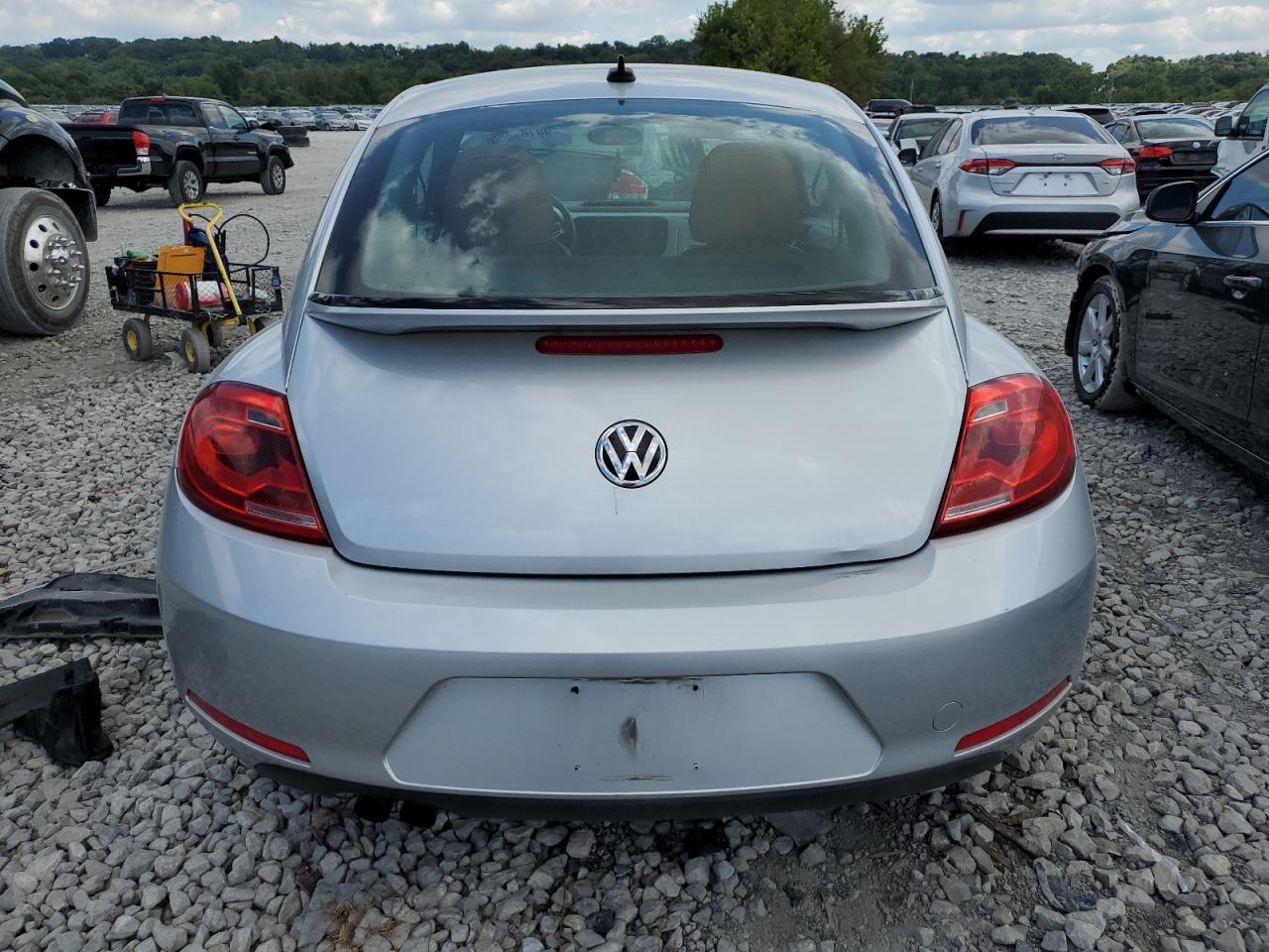 2015 Volkswagen Beetle 1.8T VIN: 3VWF17AT7FM602955 Lot: 69189885