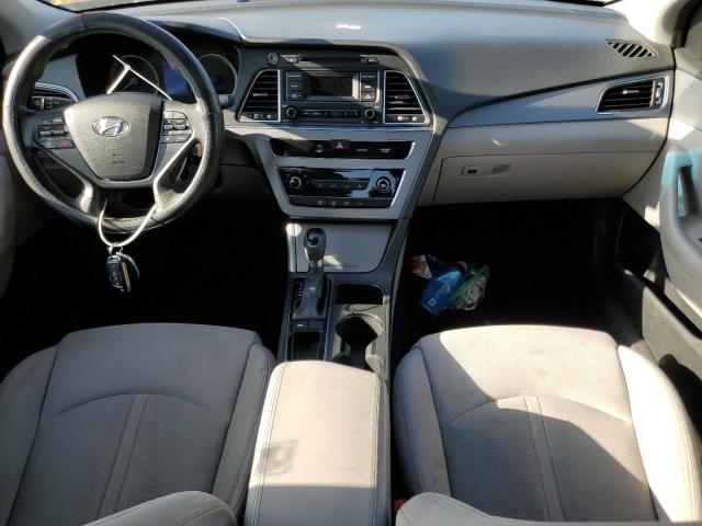  HYUNDAI SONATA 2015 Czerwony