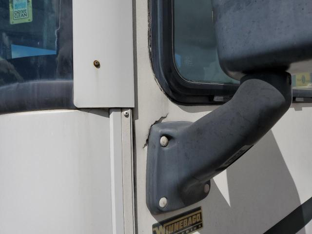 2000 FREIGHTLINER CHASSIS X LINE MOTOR HOME  