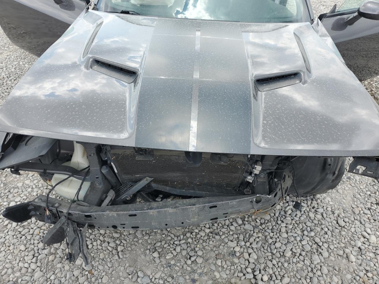 2018 Dodge Challenger Sxt VIN: 2C3CDZAG1JH183296 Lot: 68626775