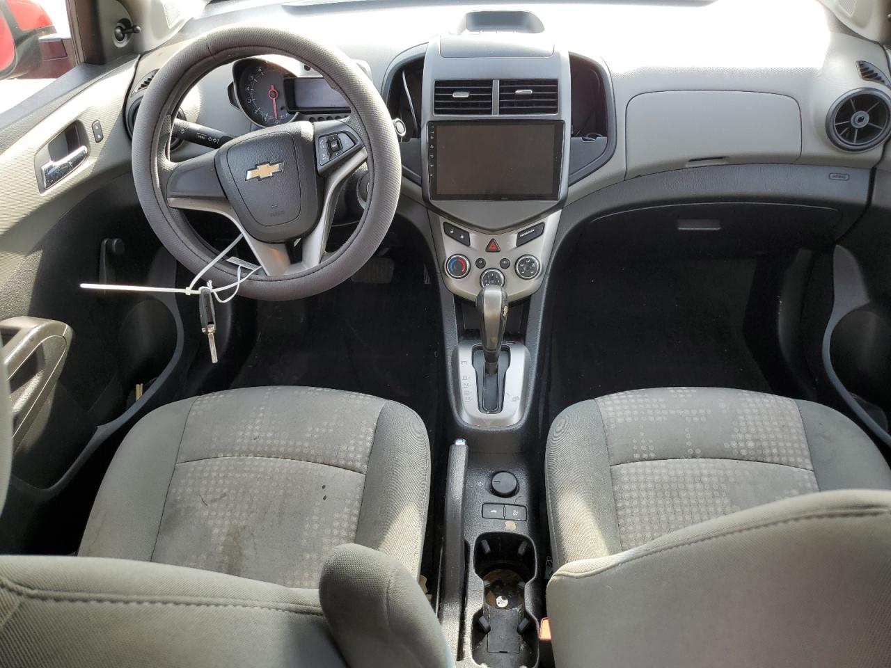 2014 Chevrolet Sonic Ls VIN: 1G1JA5SH2E4113748 Lot: 70706885