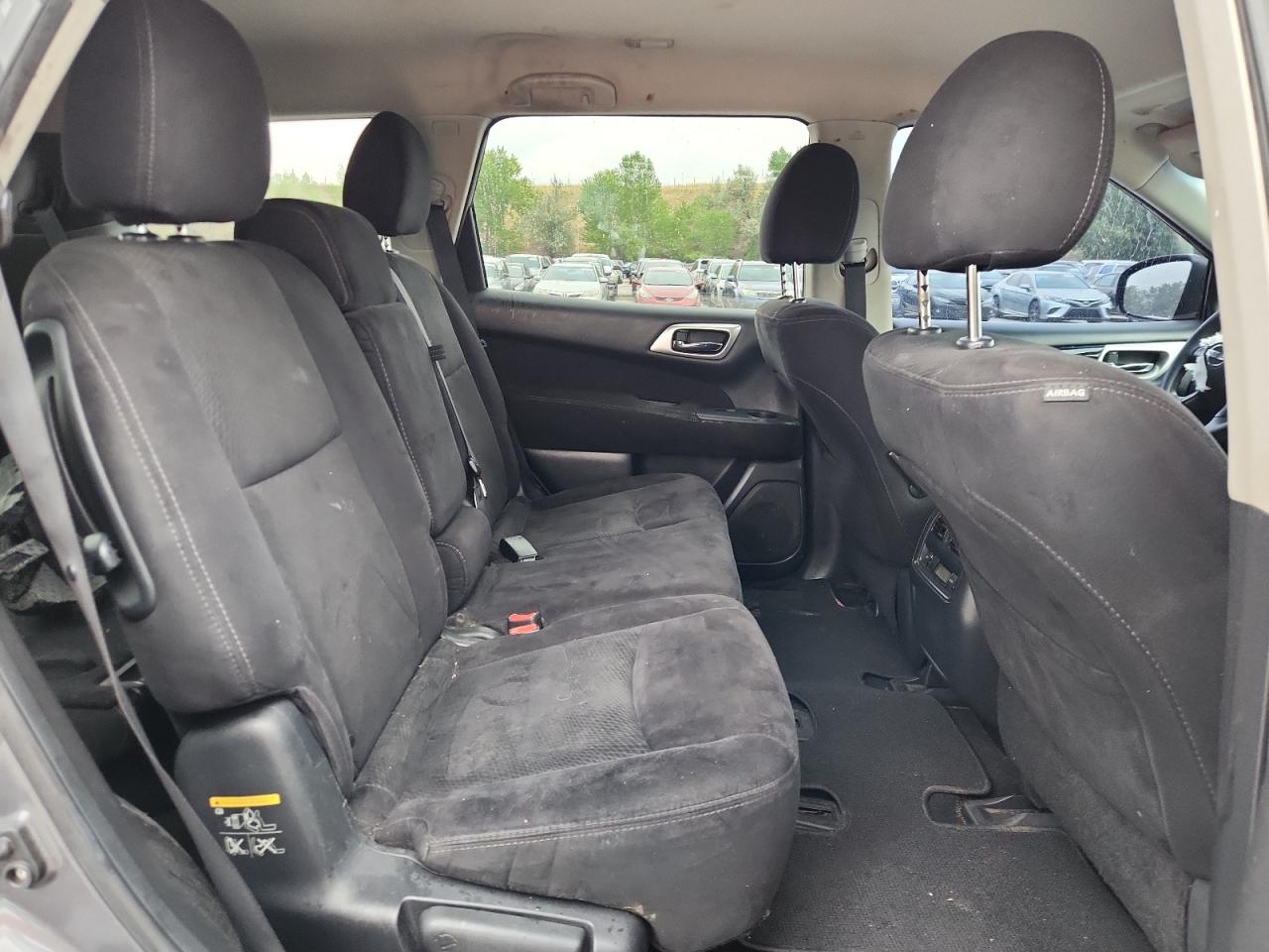 2015 Nissan Pathfinder S VIN: 5N1AR2MM0FC619123 Lot: 70428885