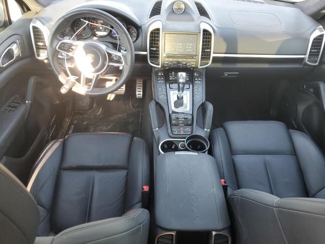  PORSCHE CAYENNE 2016 Черный