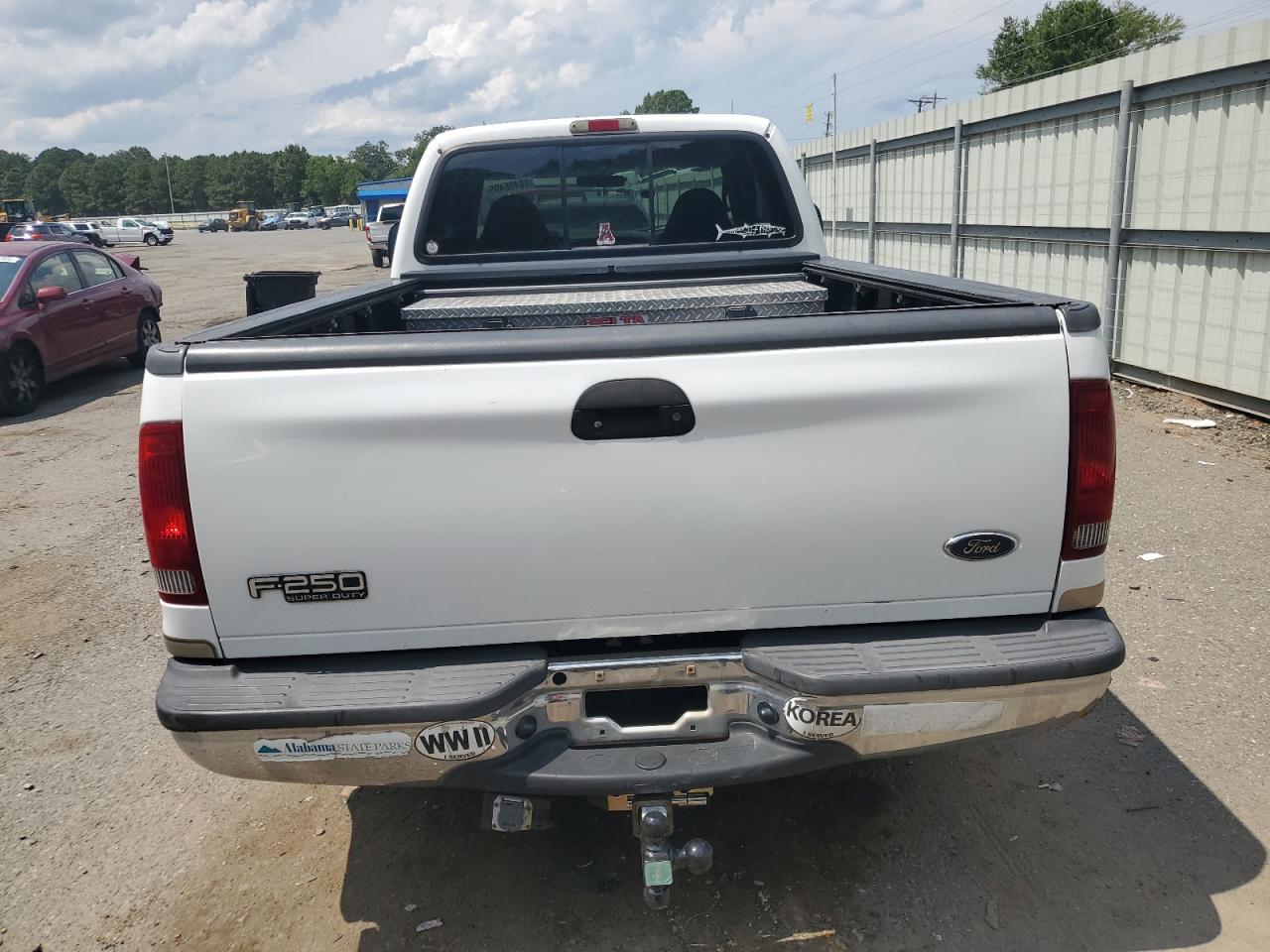 2000 Ford F250 Super Duty VIN: 1FTNX20F1YEB08725 Lot: 68496405