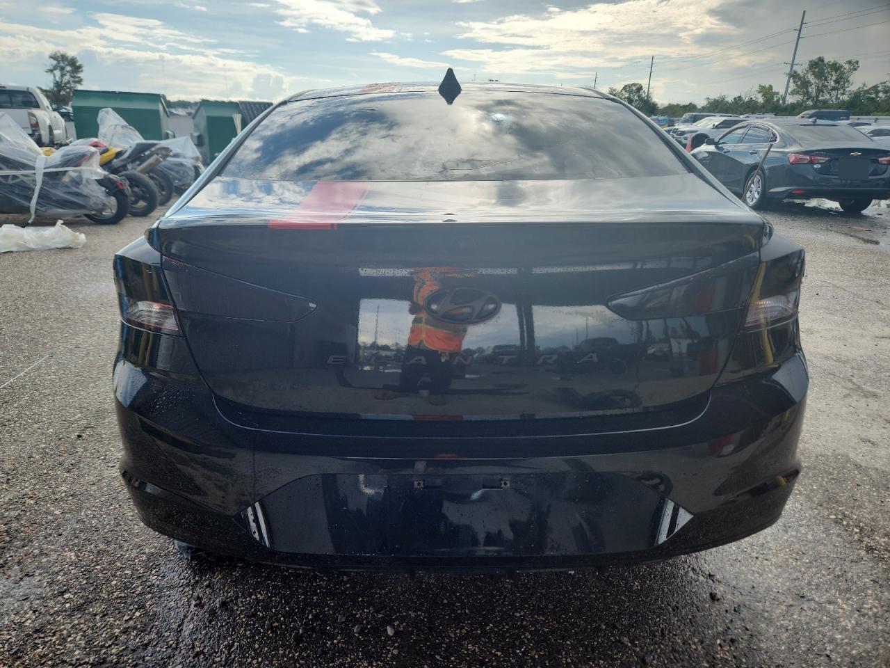 2020 Hyundai Elantra Sel VIN: 5NPD84LF2LH570106 Lot: 70020815