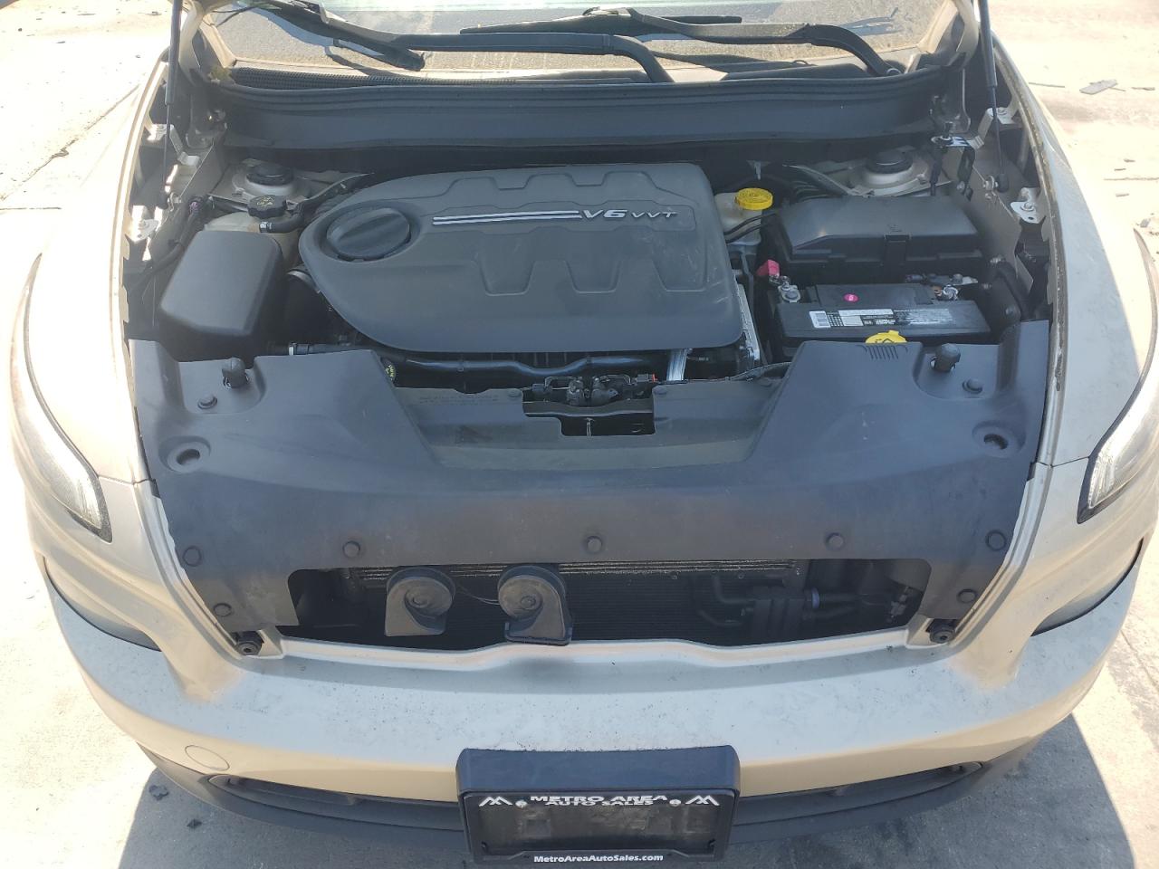 2015 Jeep Cherokee Latitude VIN: 1C4PJMCS5FW546685 Lot: 84010565