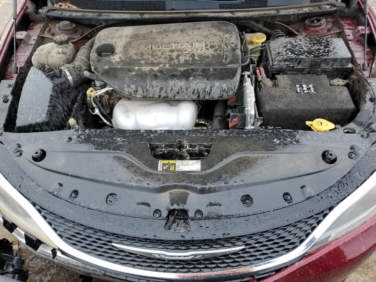 2015 Chrysler 200 C VIN: 1C3CCCCB2FN576031 Lot: 69863845