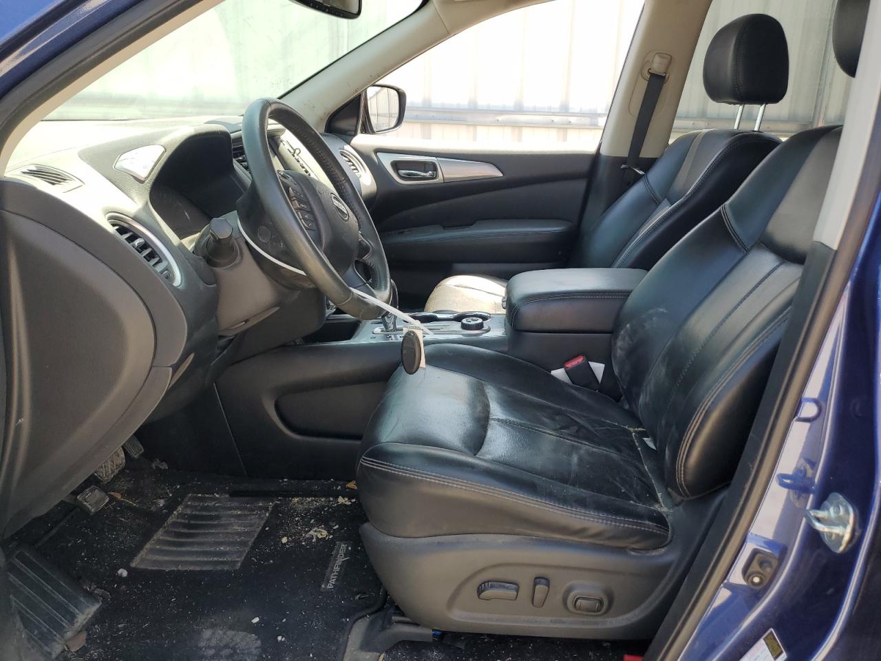 2018 Nissan Pathfinder S VIN: 5N1DR2MM0JC608435 Lot: 69215205