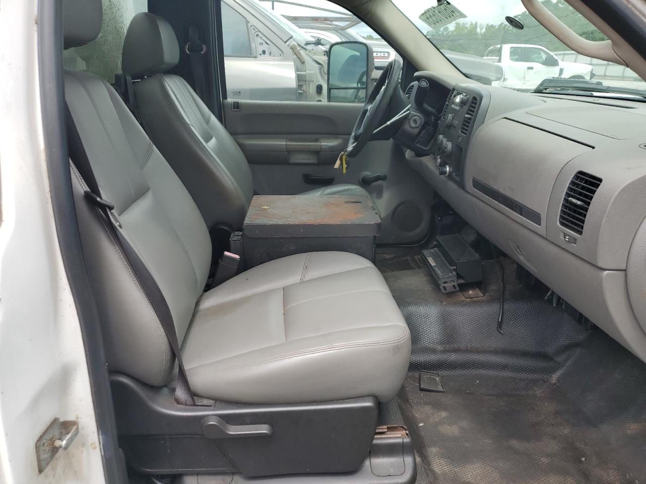 2008 Chevrolet Silverado C1500 VIN: 1GCEC14X58Z146654 Lot: 46061655