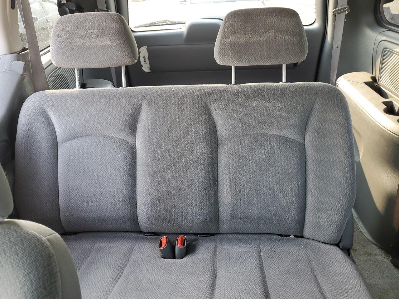 2006 Chrysler Town & Country VIN: 1A4GP45R96B502375 Lot: 64984295