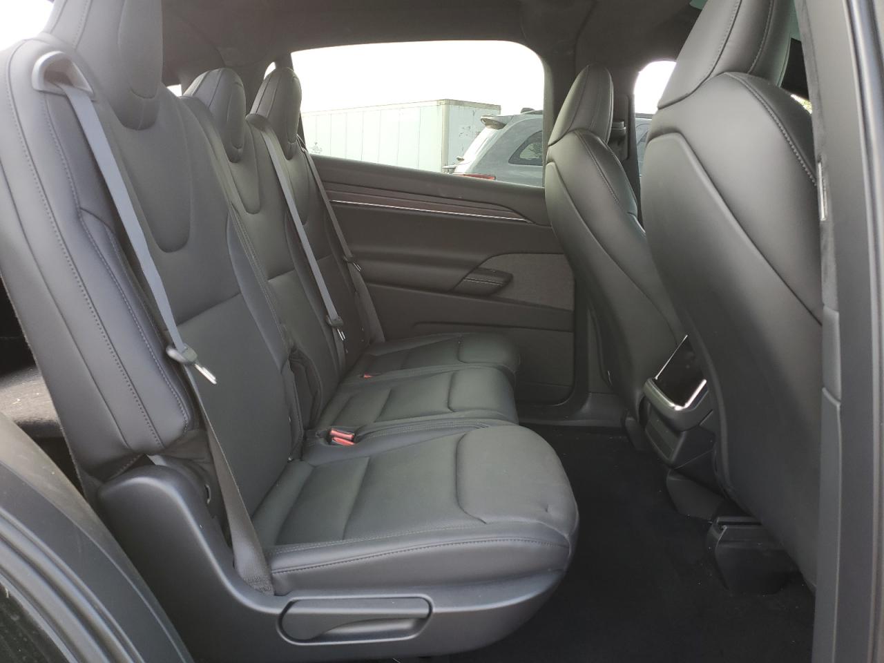 2023 Tesla Model X VIN: 7SAXCDE58PF428284 Lot: 68003845