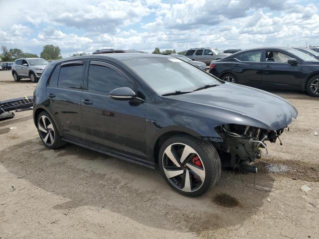  VOLKSWAGEN GTI 2018 Черный