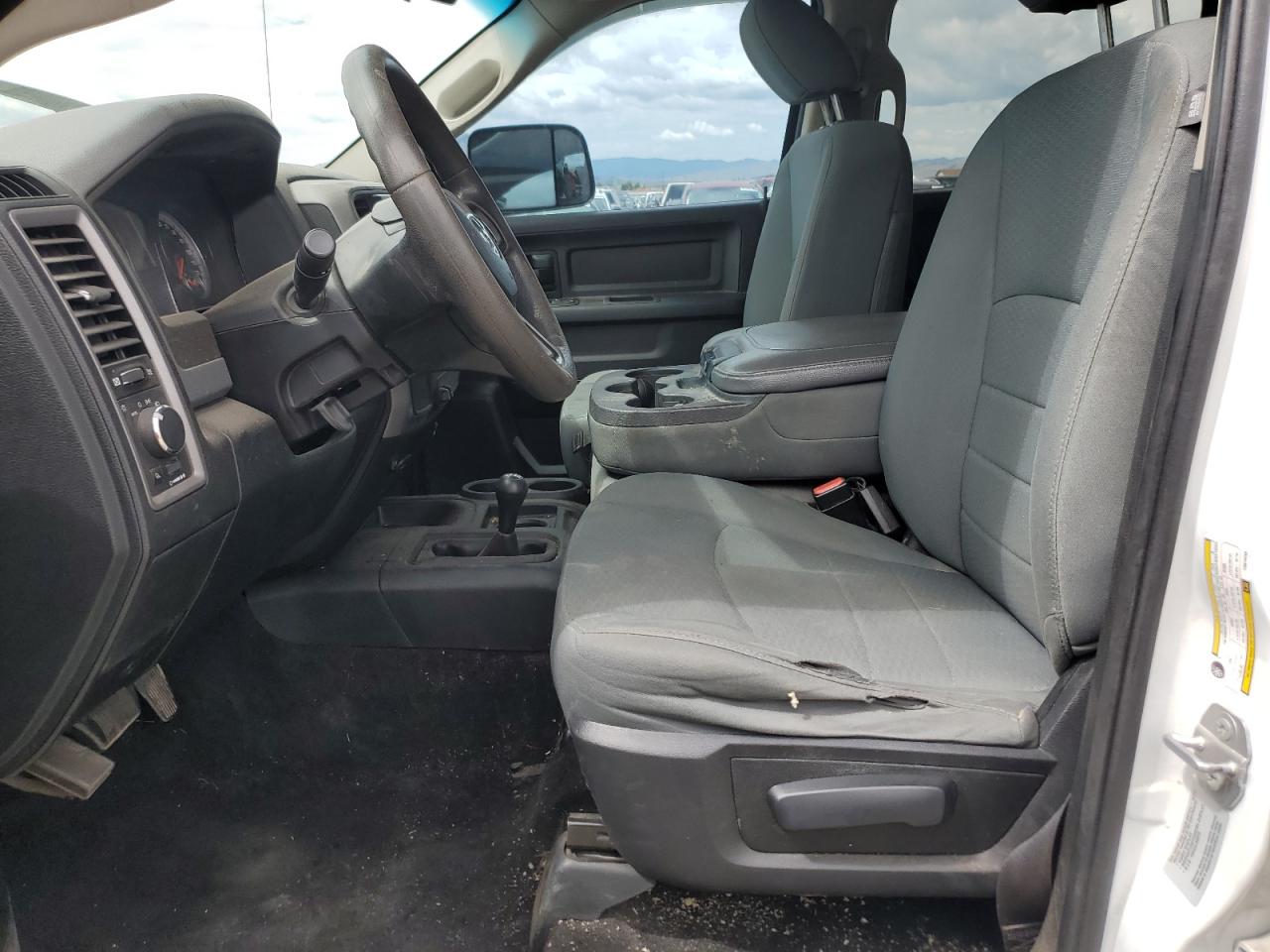 2015 Ram 2500 St VIN: 3C6UR5CJ1FG673268 Lot: 67233125