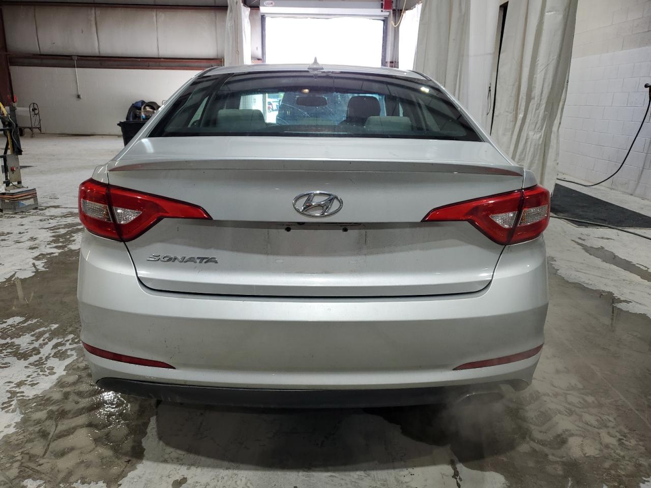 2016 Hyundai Sonata Se VIN: 5NPE24AF3GH261050 Lot: 69991765