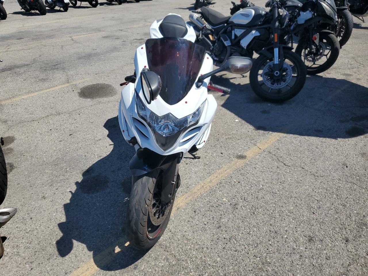 2016 Suzuki Gsx-R1000 red null gas JS1GT78A9G2100165 photo #3