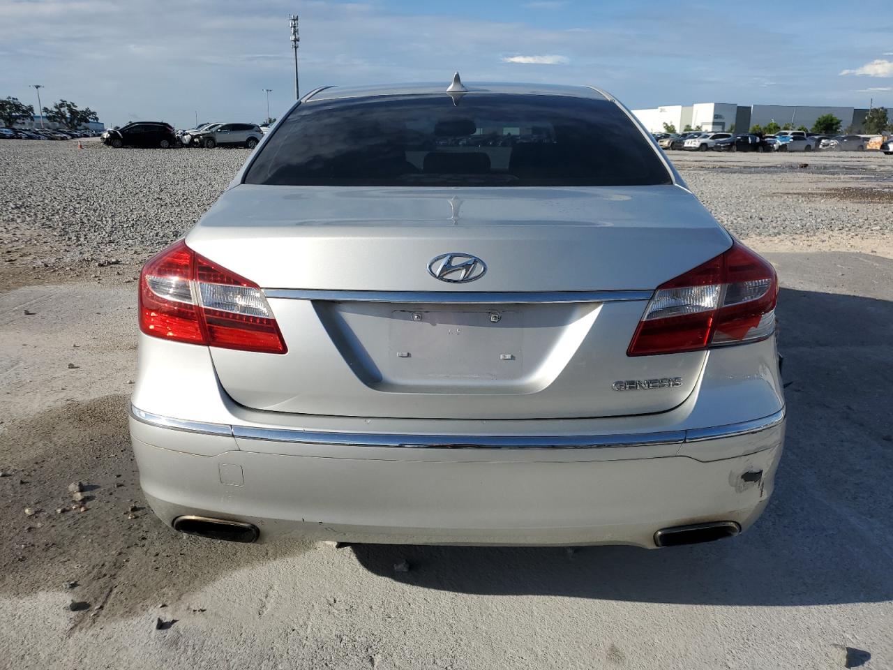 2013 Hyundai Genesis 3.8L VIN: KMHGC4DD1DU243949 Lot: 69033625
