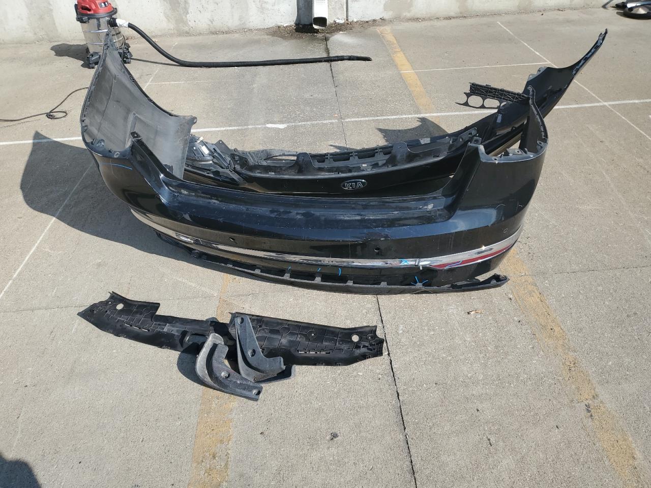 2015 Kia Cadenza Premium VIN: KNALN4D79F5188829 Lot: 68352075