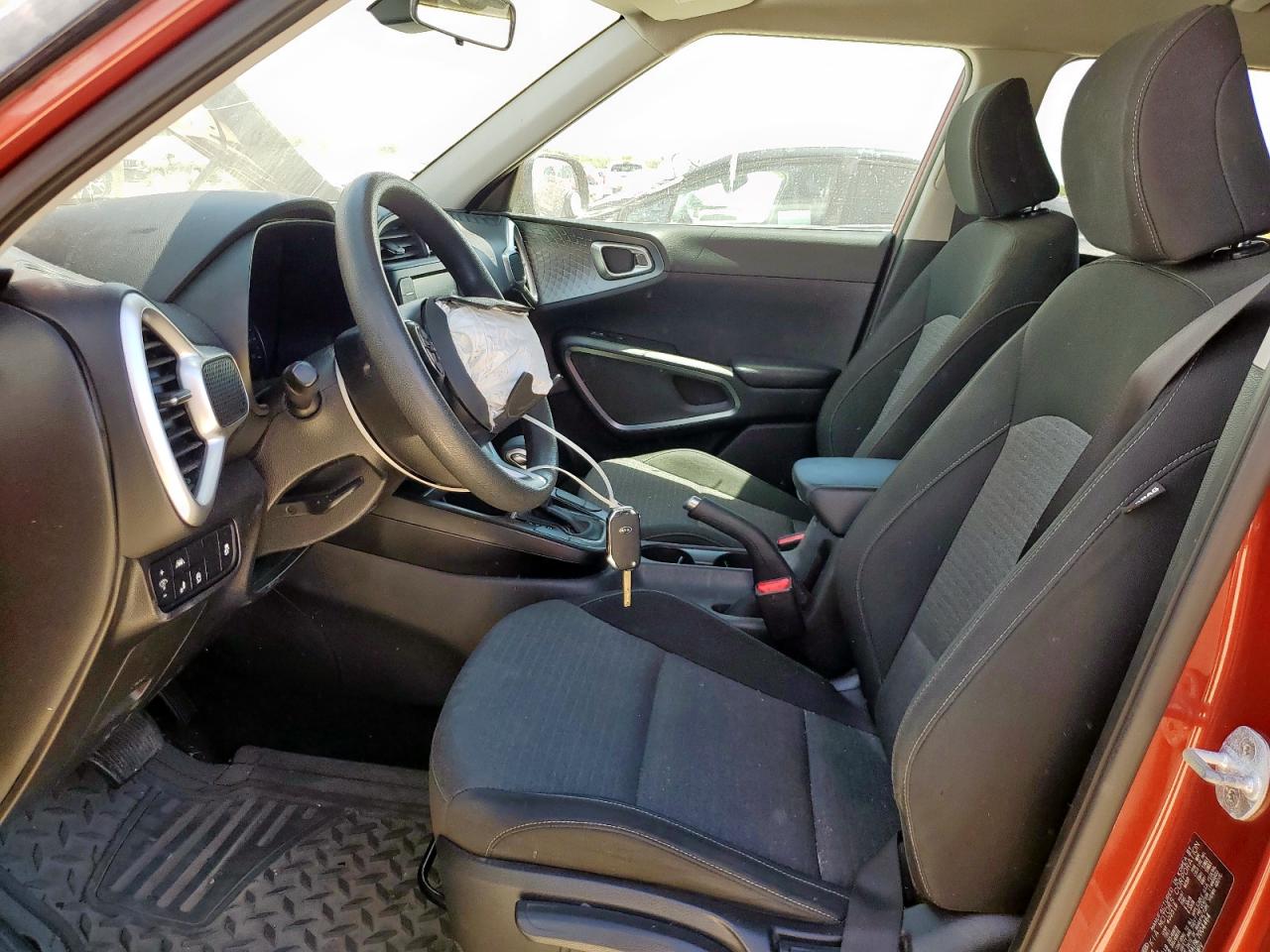 2020 Kia Soul Lx VIN: KNDJ23AU9L7004464 Lot: 69294555