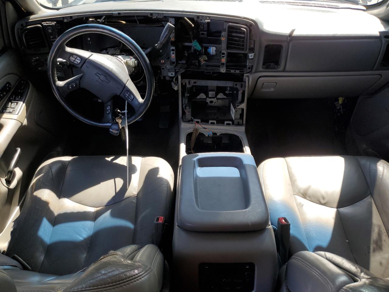 2005 Chevrolet Suburban K1500 VIN: 3GNFK16Z65G126213 Lot: 67986305