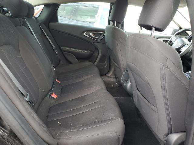 2015 CHRYSLER 200 LX  