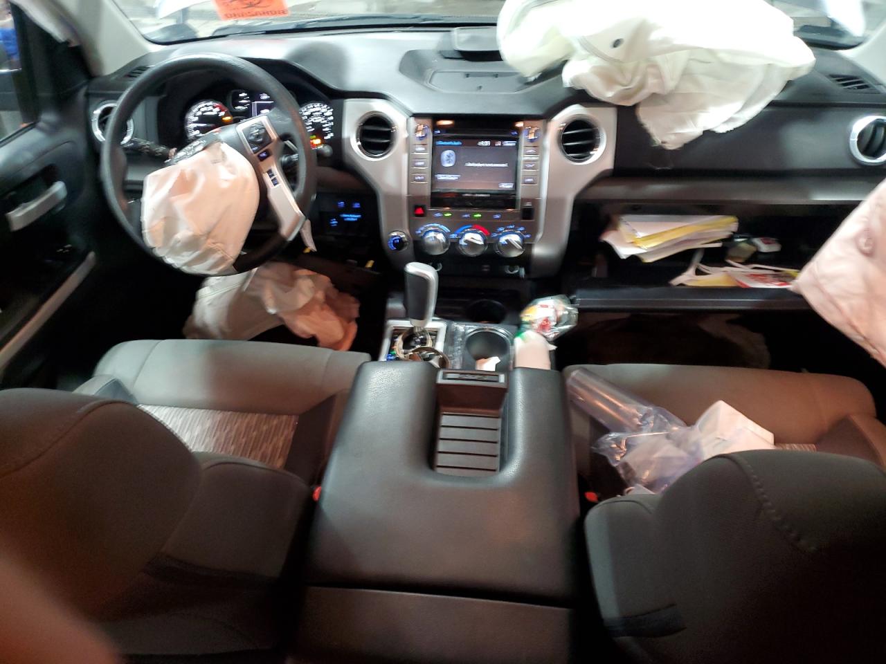 2019 Toyota Tundra Crewmax Sr5 VIN: 5TFDW5F18KX811309 Lot: 70272935