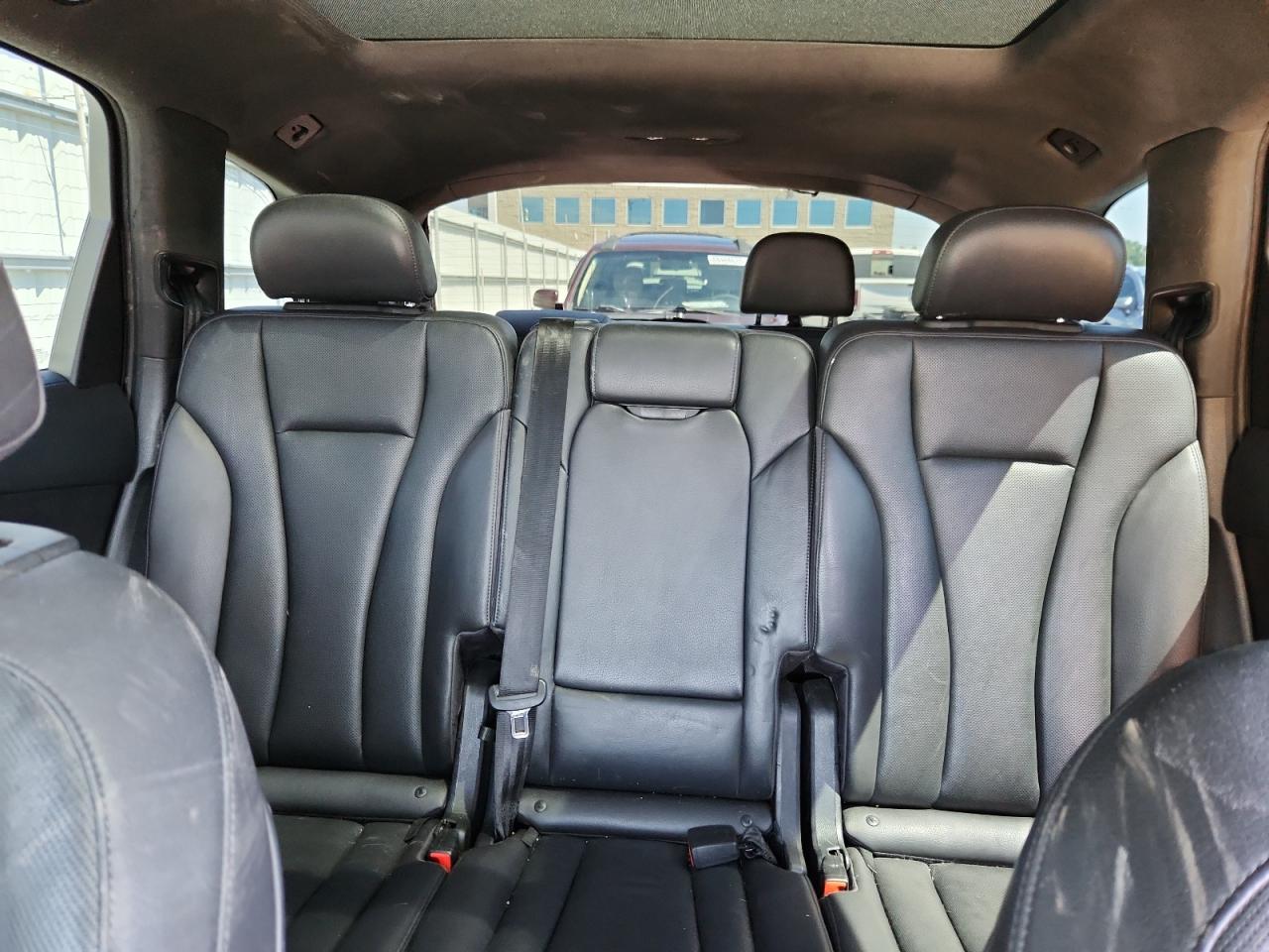 2017 Audi Q7 Premium Plus VIN: WA1LAAF76HD024208 Lot: 69990995
