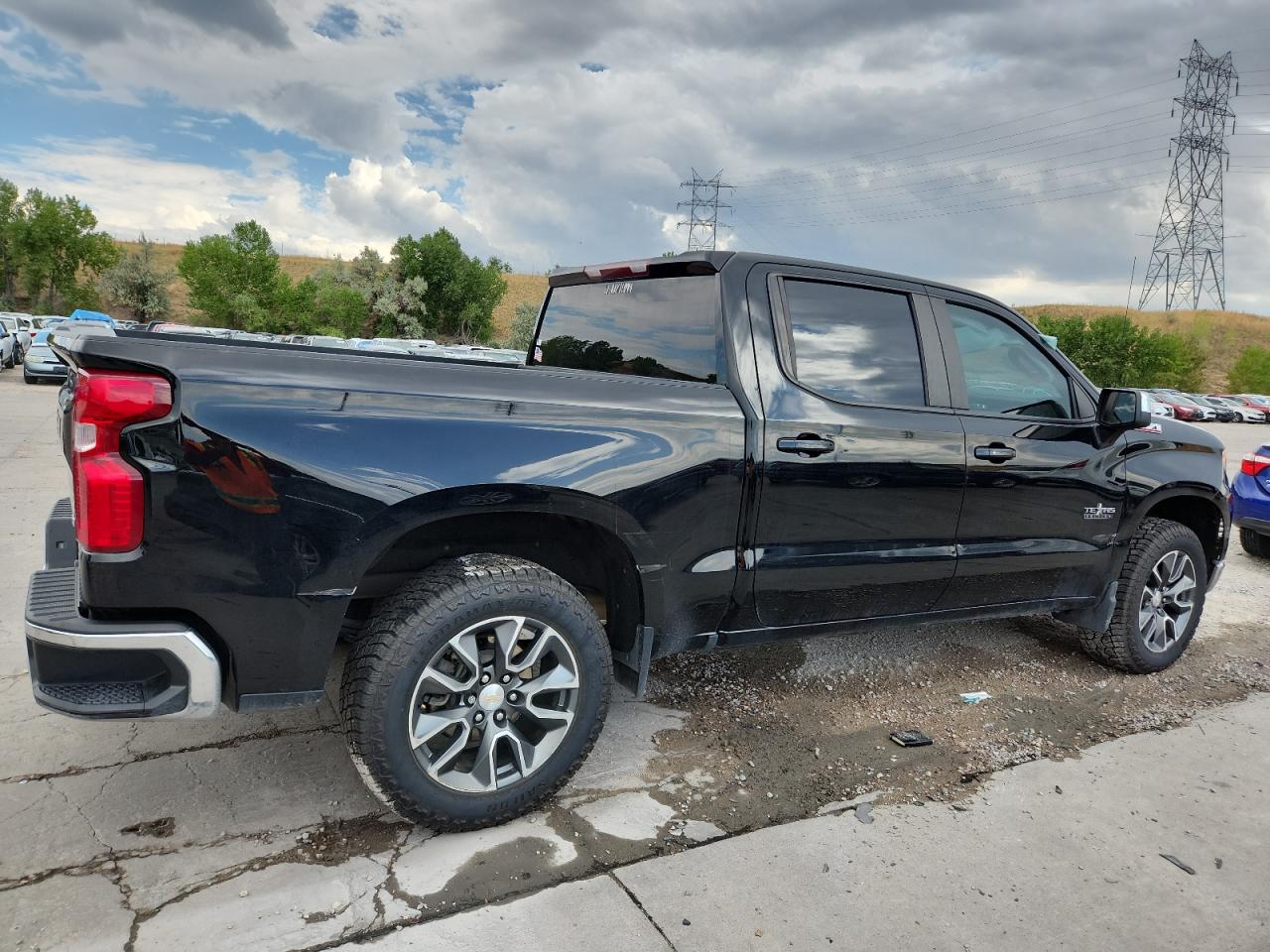 2023 Chevrolet Silverado K1500 Lt black null gas 2GCUDDED1P1101524 photo #4