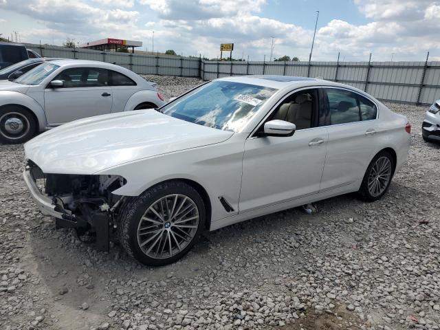  BMW 5 SERIES 2017 Белы