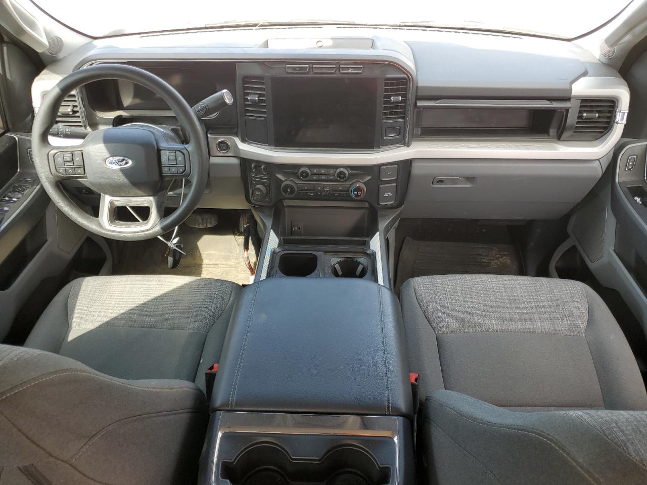 2024 Ford F350 Super Duty VIN: 1FT8X3BN2REC38246 Lot: 70329255