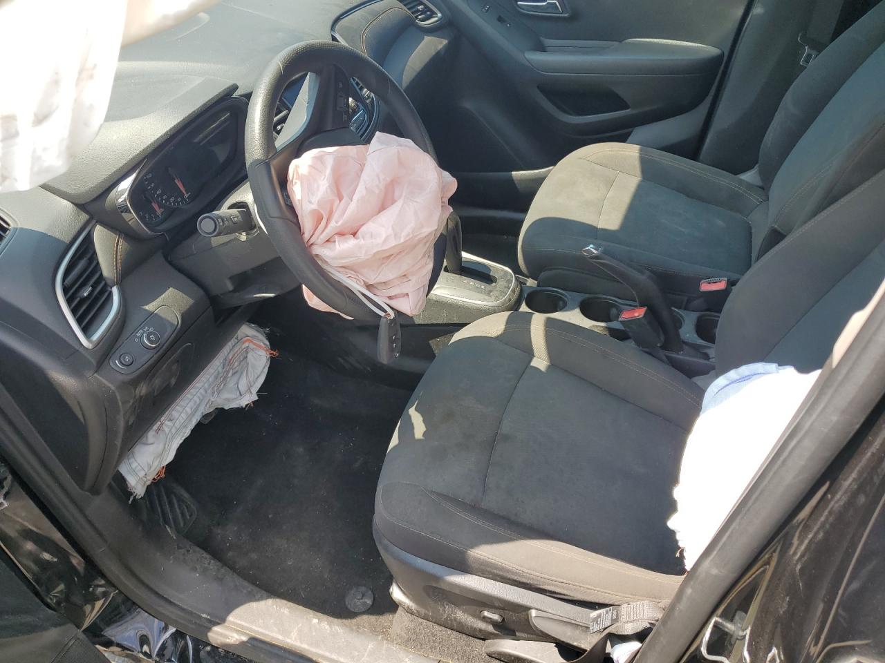 2020 Chevrolet Trax Ls VIN: KL7CJKSB7LB037377 Lot: 69199815