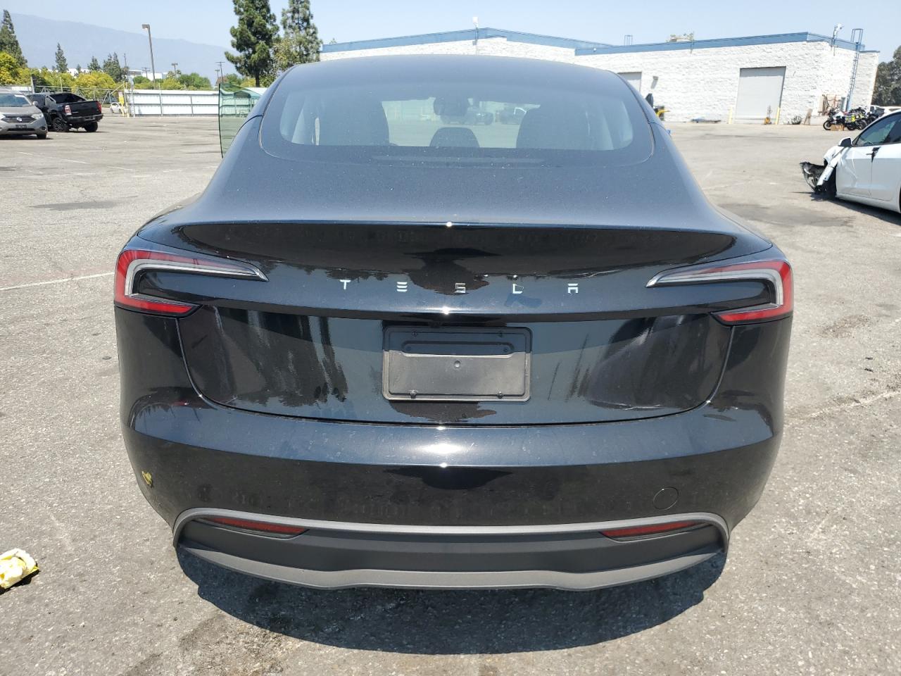 2025 Tesla Model 3 VIN: 5YJ3E1EA4SF937671 Lot: 68566885