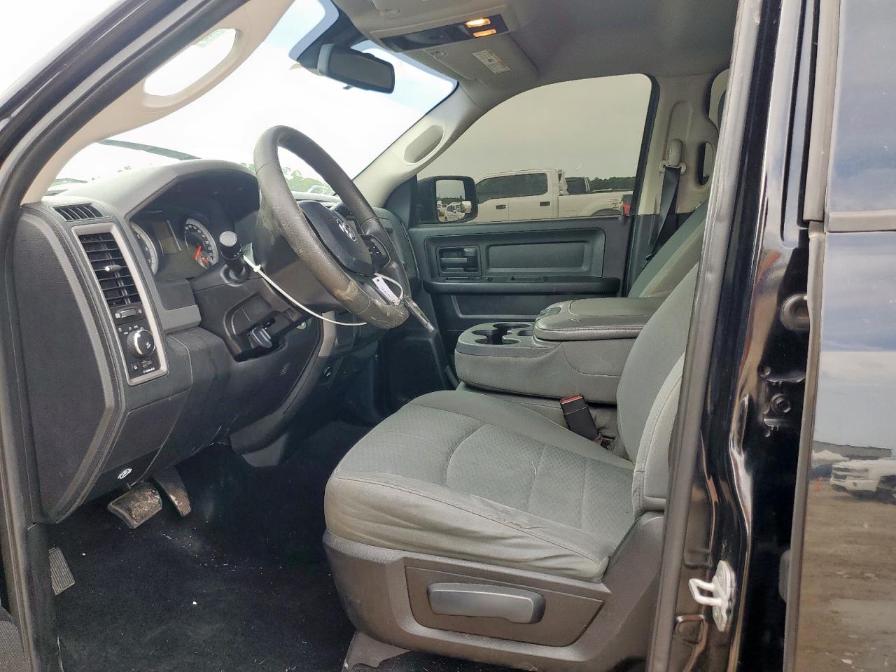 2014 Ram 1500 St VIN: 1C6RR6KT2ES179524 Lot: 69916345