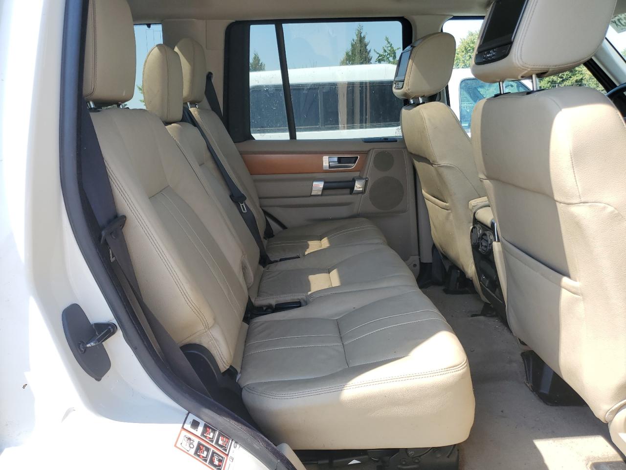 2010 Land Rover Lr4 Hse Plus VIN: SALAM2D41AA540026 Lot: 70040465