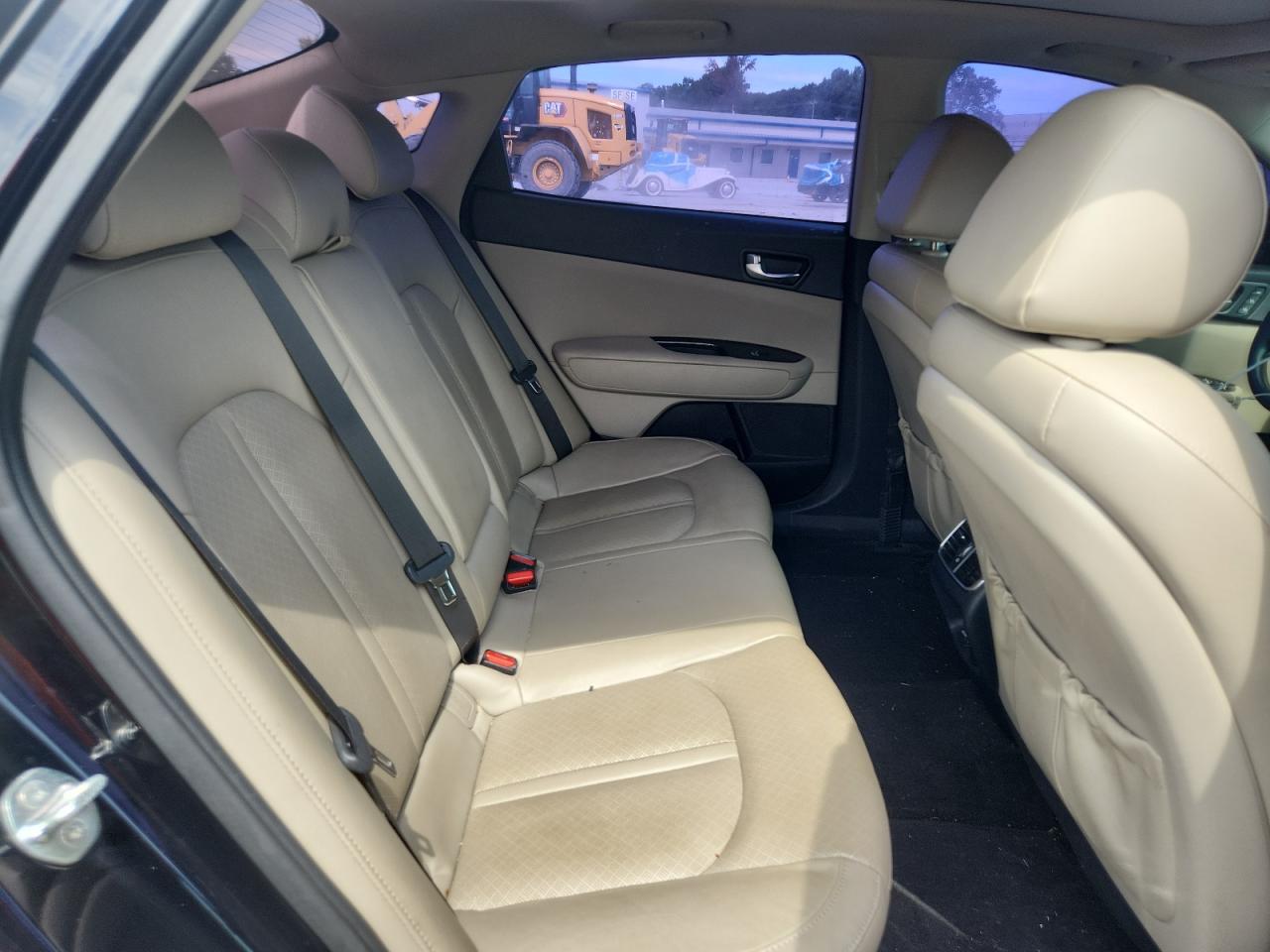 2018 Kia Optima Ex VIN: 5XXGU4L35JG260300 Lot: 70336085