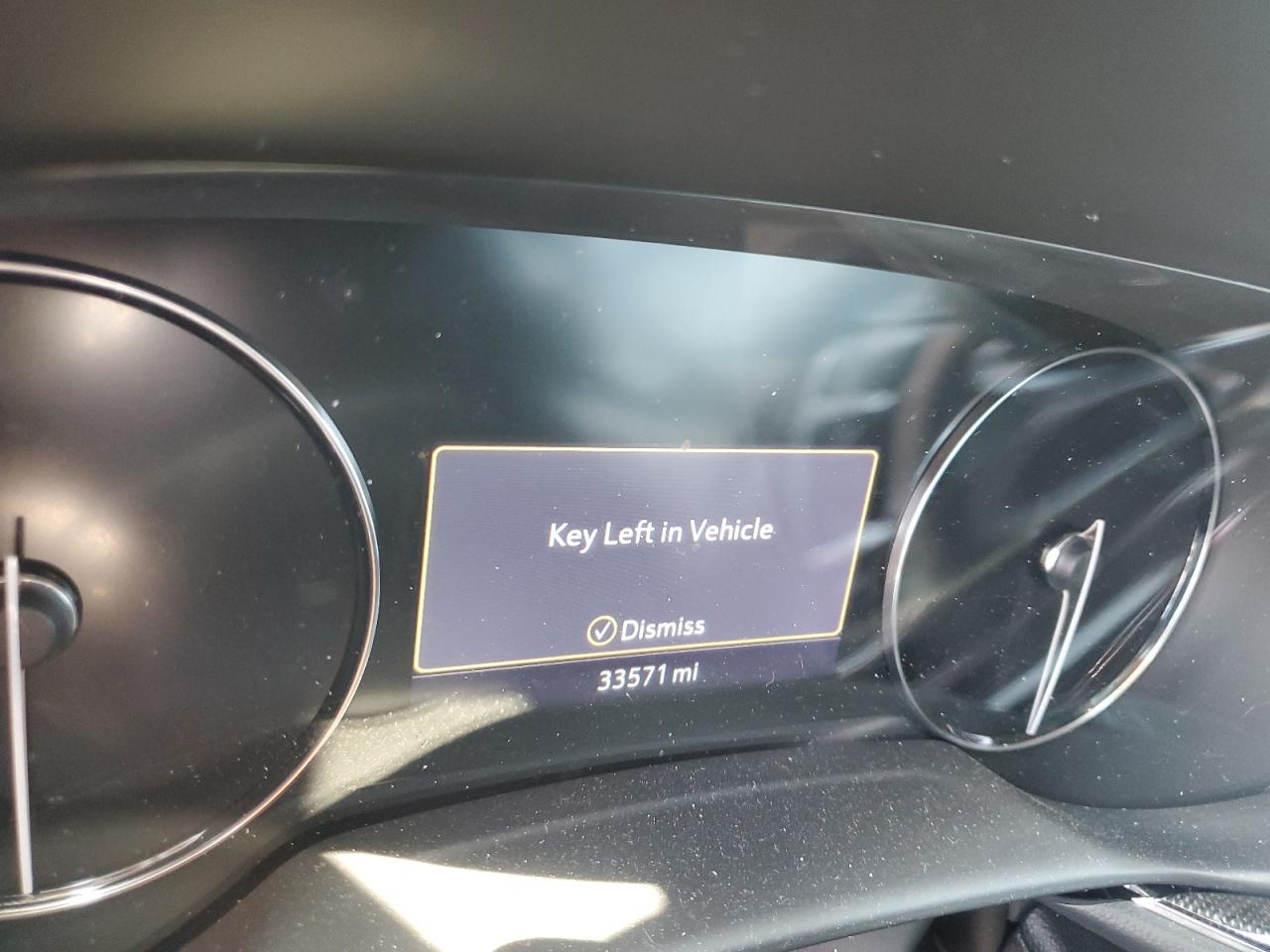 2021 Buick Envision Preferred VIN: LRBAZLR40MD191742 Lot: 69406295