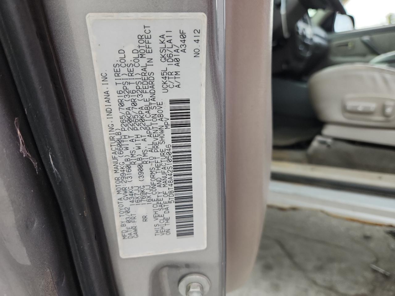 2002 Toyota Sequoia Limited VIN: 5TDBT48A42S105046 Lot: 69835335