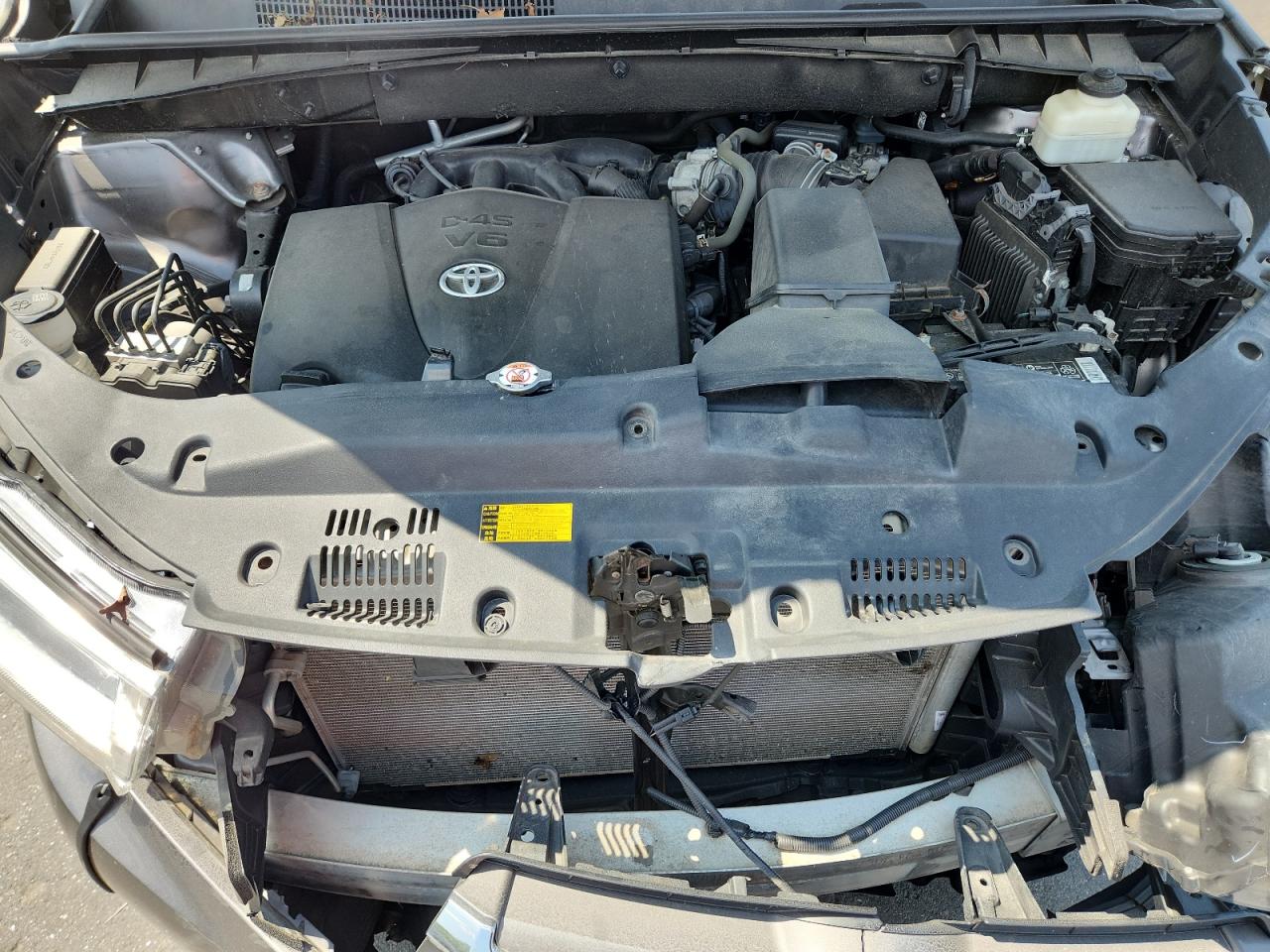 2018 Toyota Highlander Limited VIN: 5TDDZRFH9JS867386 Lot: 68423615