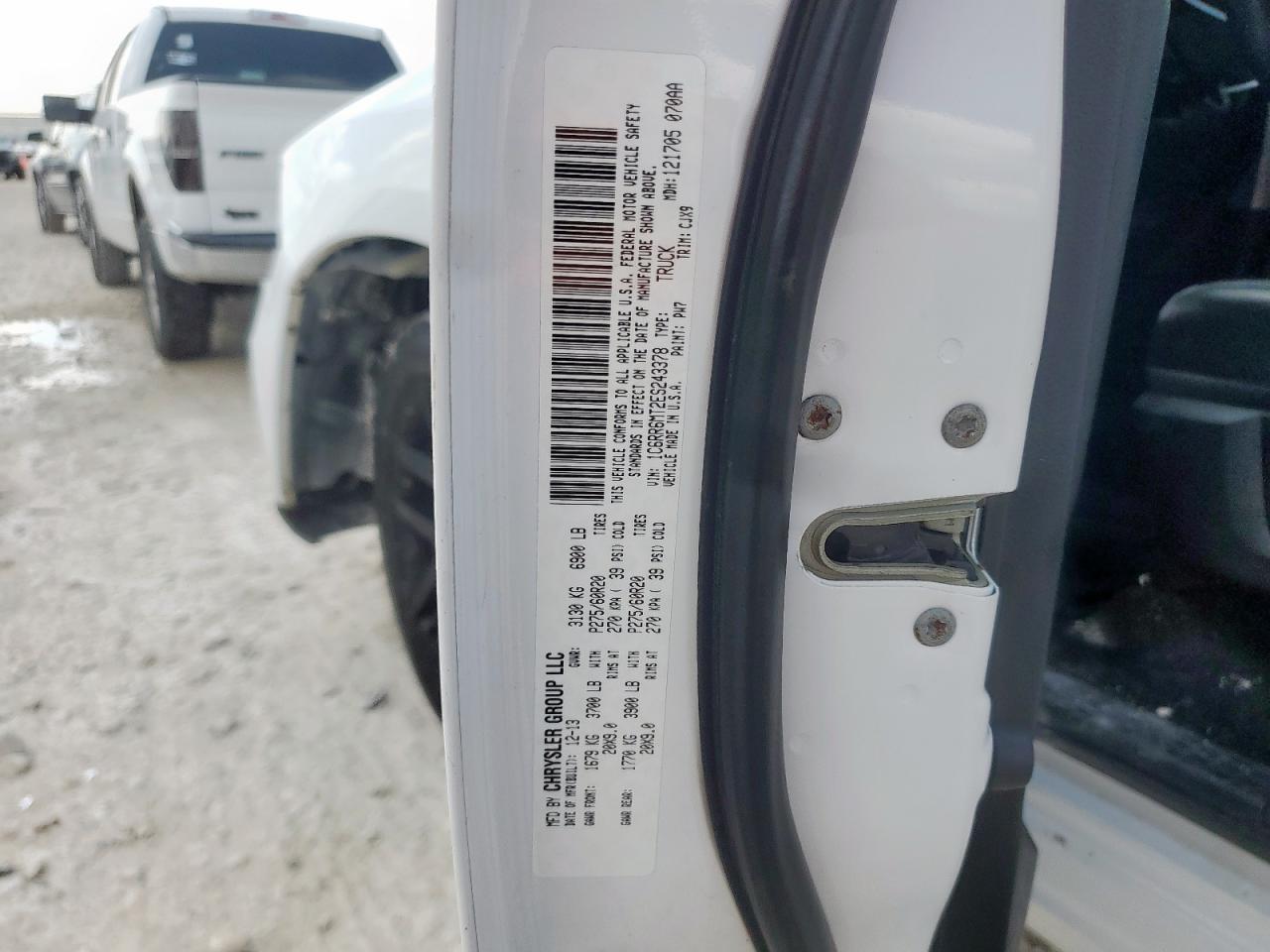 1C6RR6MT2ES243378 2014 Ram 1500 Sport