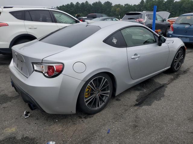 Coupet TOYOTA SCION 2013 Silver