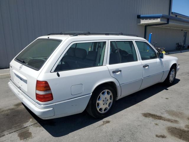 1995 MERCEDES-BENZ E 320  