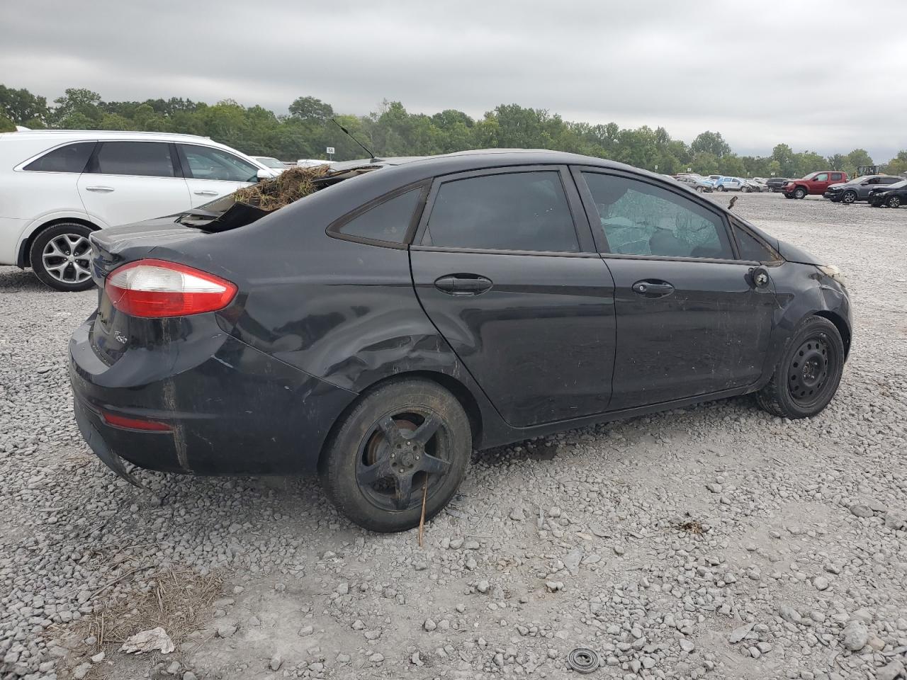 2015 Ford Fiesta S VIN: 3FADP4AJXFM203324 Lot: 97208695