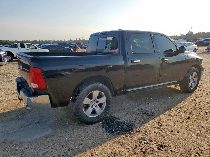 Pickups DODGE RAM 1500 2012 Czarny