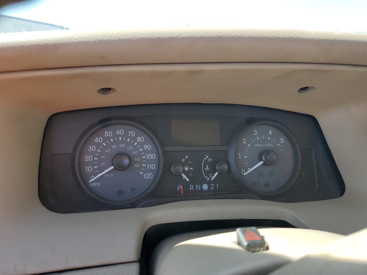 2010 Mercury Grand Marquis Ls VIN: 2MEBM7FVXAX619229 Lot: 70476925