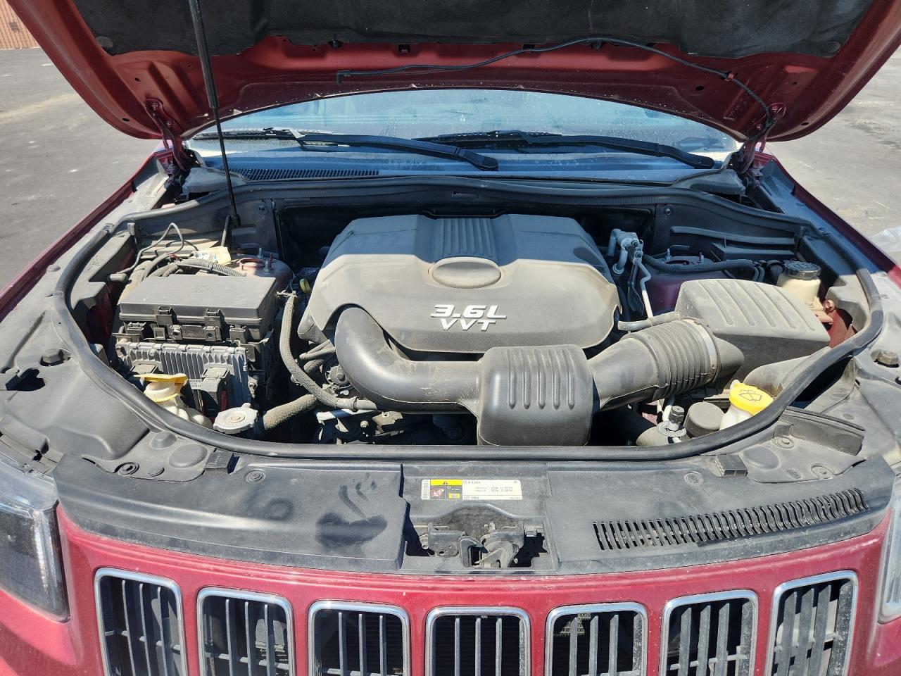 1C4RJFAG9EC211819 2014 Jeep Grand Cherokee Laredo