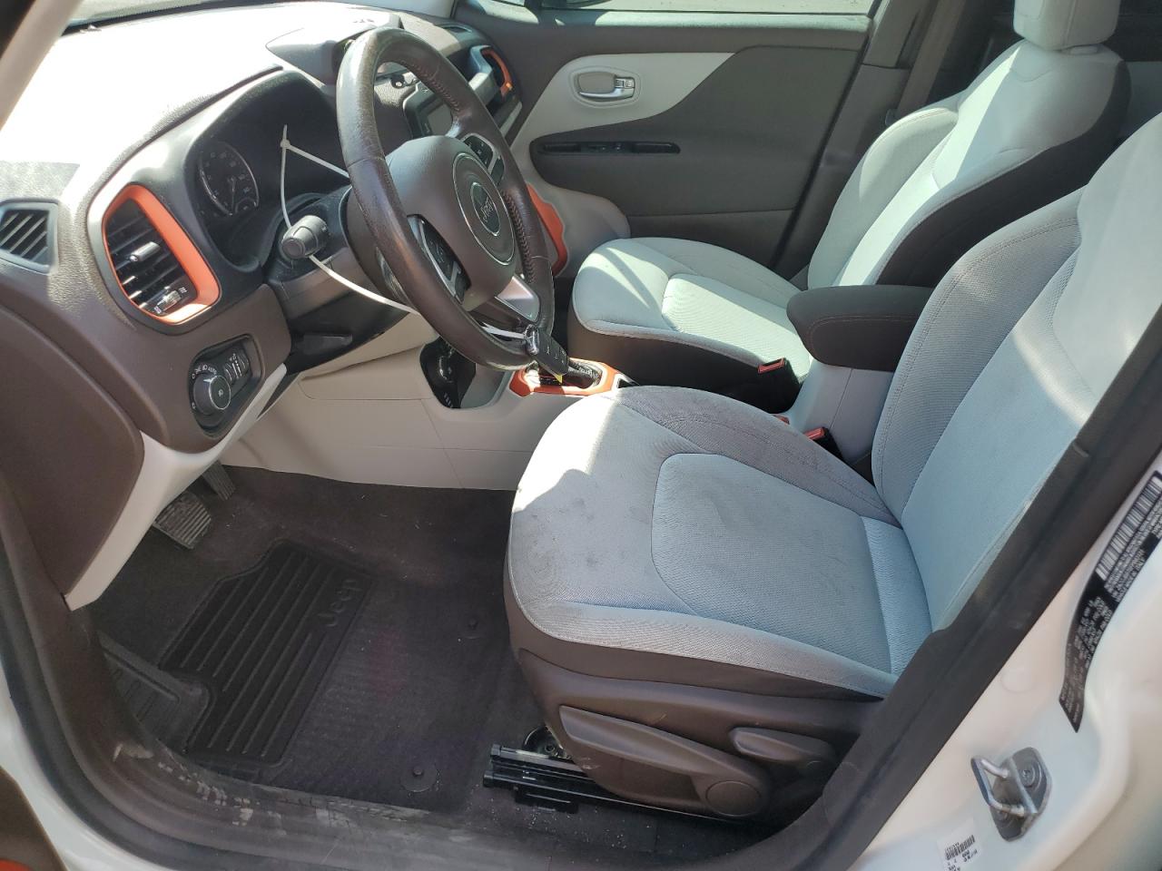 2015 Jeep Renegade Latitude VIN: ZACCJBBT6FPB83131 Lot: 67761745