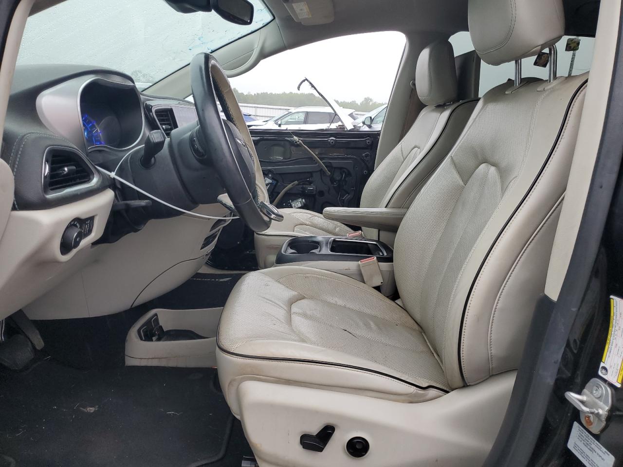 2018 Chrysler Pacifica Hybrid Limited VIN: 2C4RC1N77JR105118 Lot: 66644745